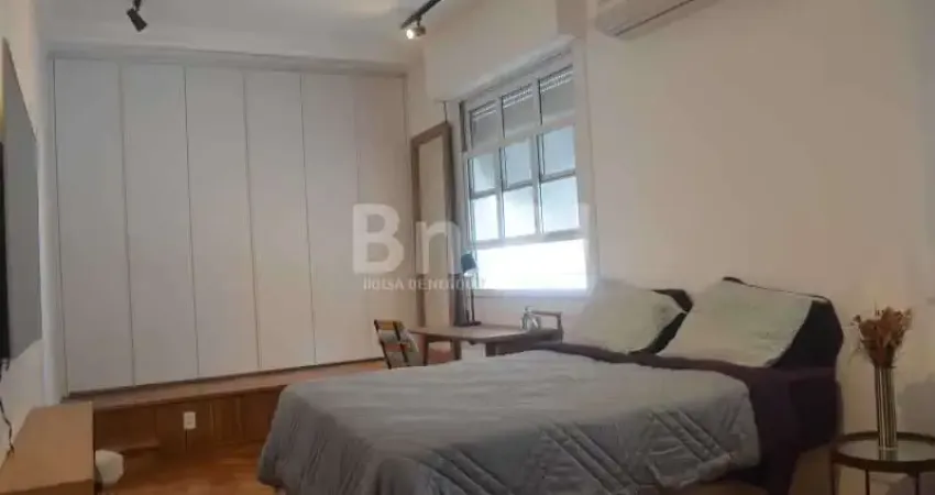 Apartamento aconchegante de quarto e sala integrados no coração do Leblon!