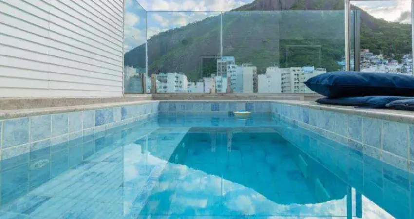 Cobertura triplex planejada e reformada na rua figueiredo magalhães! 86 m2. 2 qtos suite. 1 vaga. piscina e churrasqueira privativa. portaria 24h. 2.150.000,00 .