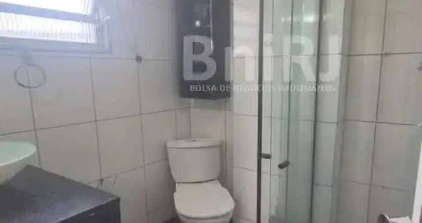 Apartamento com 3 quartos para alugar na Rua Cipriano Baptista, 32, Vila Valqueire, Rio de Janeiro