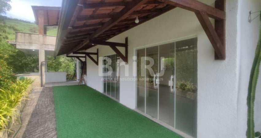 Excelente casa bem localizada