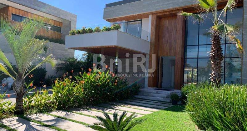 Casa em condomínio fechado com 5 quartos à venda na Rua Ayrton Luiz Gonçalves, 74, Barra da Tijuca, Rio de Janeiro