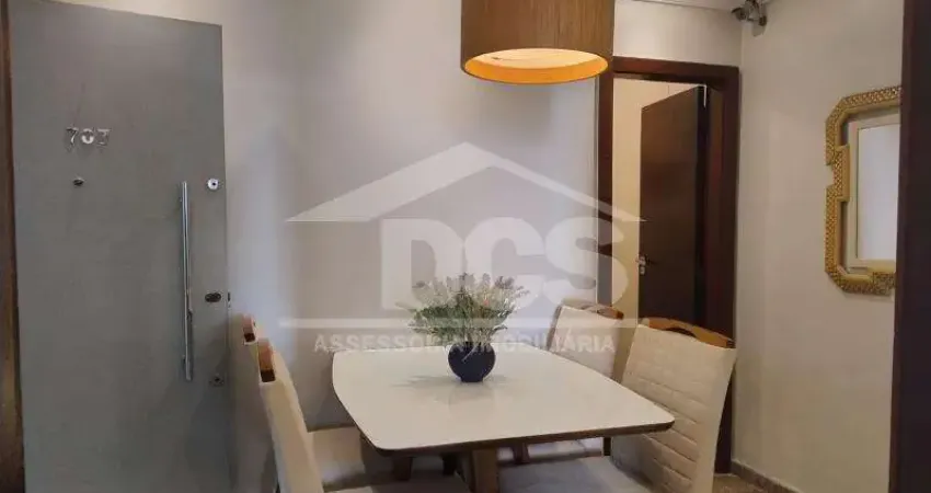 CENTRO - Amplo apartamento na Praça Tiradentes