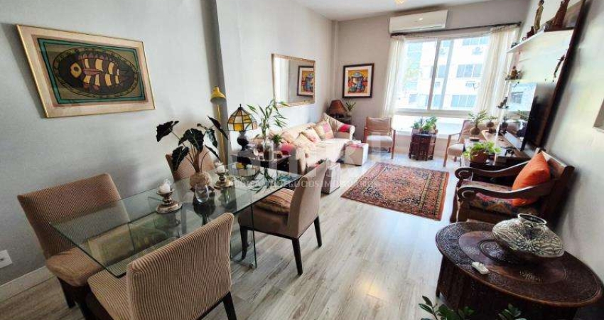 Apartamento 3 quartos  espaçoso e silencioso com vaga  no melhor ponto de Ipanema