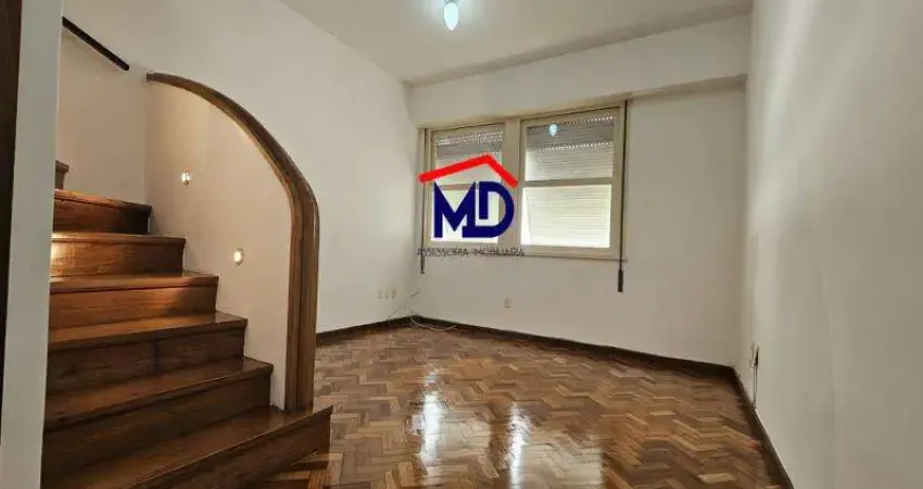 2 quartos duplex, espetaculoar estado de conservação, prédio muito charmoso, ao lado da Estação Metrô Botafogo