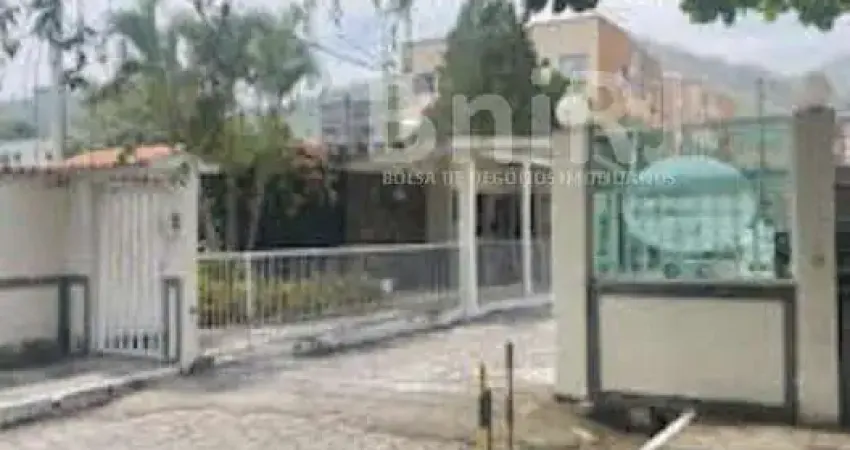 Seu novo lar está aqui  -  condomínio sulacap i - rua guilherme fernandes, 209