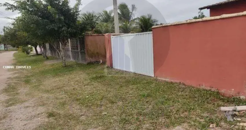 Casa em condomínio para locação em cabo frio, nova california, 2 dormitórios, 1 suíte, 1 banheiro, 1 vaga