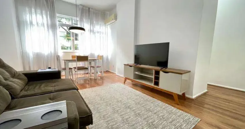 Apt. montado, planejado e desocupado em copa pronto para temporada!! 2 quartos + dependência. 3 banheiros. oportunidade, excelente localização. entre figueiredo magalhães e siqueira campos! 695mil.