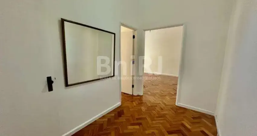 Apartamento encantador na gávea ? o silêncio, o conforto e o potencial que você busca.