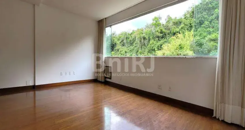 Apartamento dos sonhos na lagoa? andar alto, vista verde permanente e uma master suíte excepcional!!!