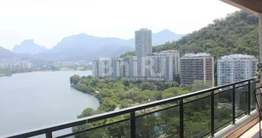 Apartamento frontal vista lagoa 4 quartos transformados em 2 suítes  lagoa