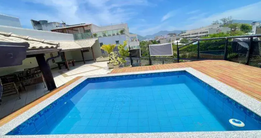 Cobertura linear 308 m2. 3 qtos 1 suíte salão ótima área externa c/ piscina e churrasqueira