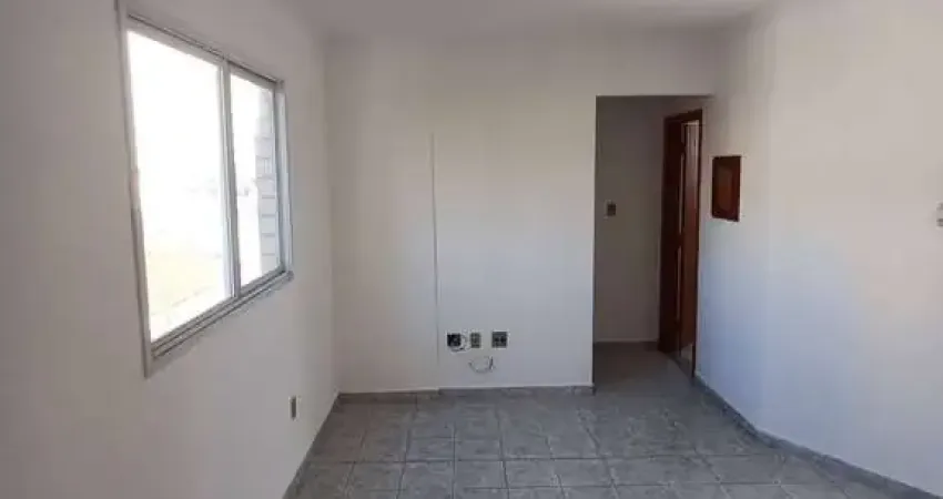 Apartamento de 1 Dormitório no Primeiro Andar, com Vaga de Garagem locação.