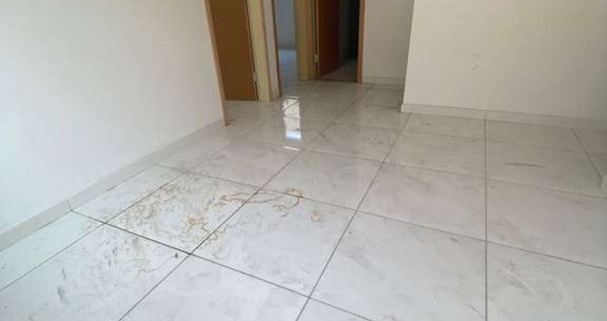 Oportunidade Imperdível: Casa de Condomínio 2 Dormitórios em Zona 3 -