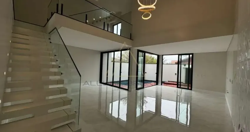 SOBRADO ALTO PADRÃO, 100 METROS DA PRAIA- PENHA/SC