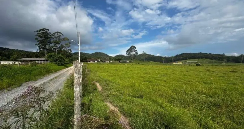 SÍTIO A VENDA EM BALNEÁRIO PIÇARRAS