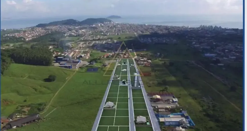 Terreno à venda no Santa Lídia, Penha 