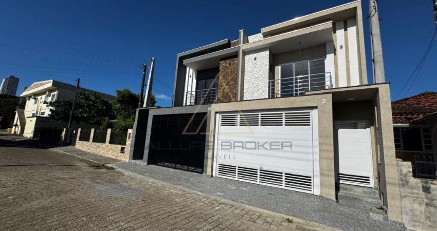 Imperdível oportunidade de adquirir casa com 3 quartos e suite no Centro de Penha-SC, 135,23m² e 2 vagas de garagem