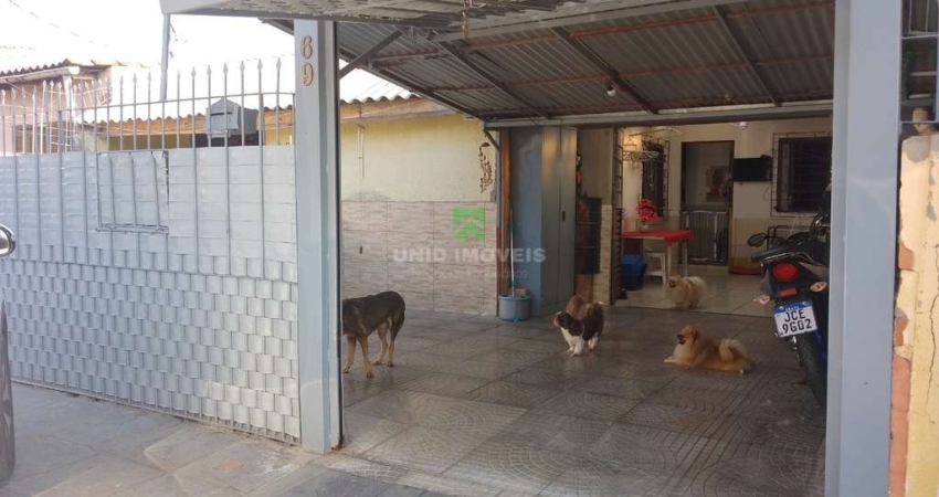 Imperdível! Casa à venda em Porto Alegre-RS, bairro Restinga, 3 quartos, sala, 2 vagas e 100m² de área. Confira!