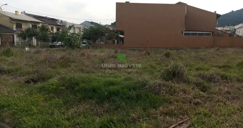 Terreno à venda na Hípica, Porto Alegre-RS! 145,14 m² de área esperando por você!