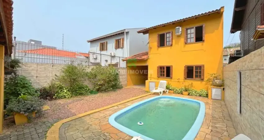 Casa Com Piscina, 3 Dorm, Suíte, 4 Vagas 155m²