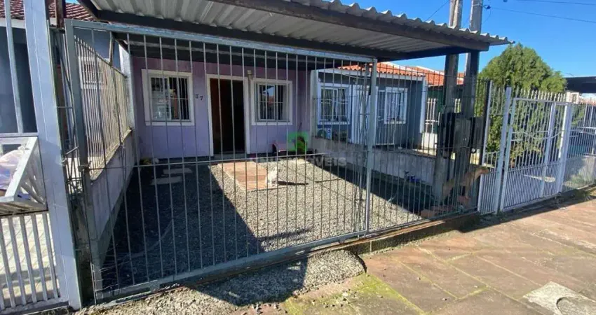 Linda Casa à Venda em Porto Alegre-RS, Bairro Restinga: 1 Quarto, 1 Banheiro, 2 Vagas, 40m². Veja já!
