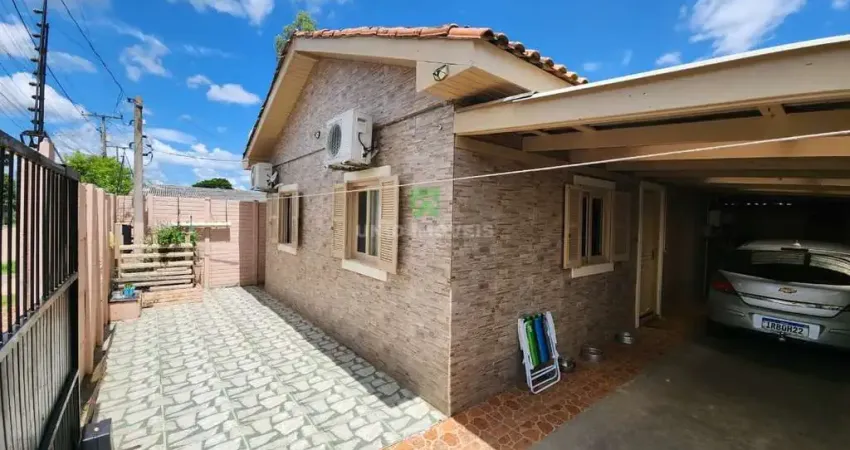 Casa com 2 quartos à venda na Rua Adalberto Garcia, 102, Hípica, Porto Alegre