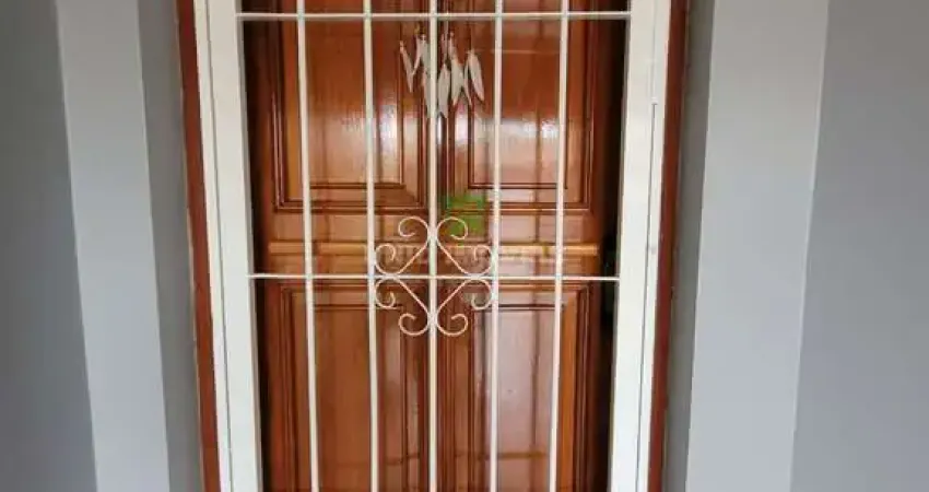 Casa à venda em porto alegre-rs, bairro ipanema: 3 quartos, 1 suíte, 2 salas, 5 banheiros, 2 vagas de garagem, 252m².