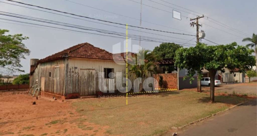 1/2 Terreno Comercial à Venda em Iporã/PR