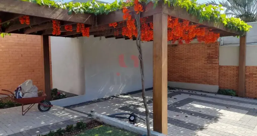 Casa com 3 quartos à venda na Rua Vaz Caminha, Zona 02, Maringá