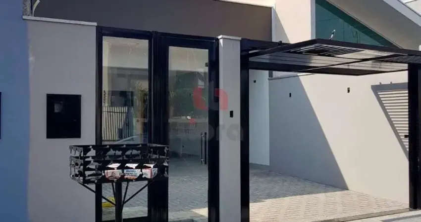 Casa com 3 quartos à venda na Rua Cerejeira, Parque Palmeiras, Maringá