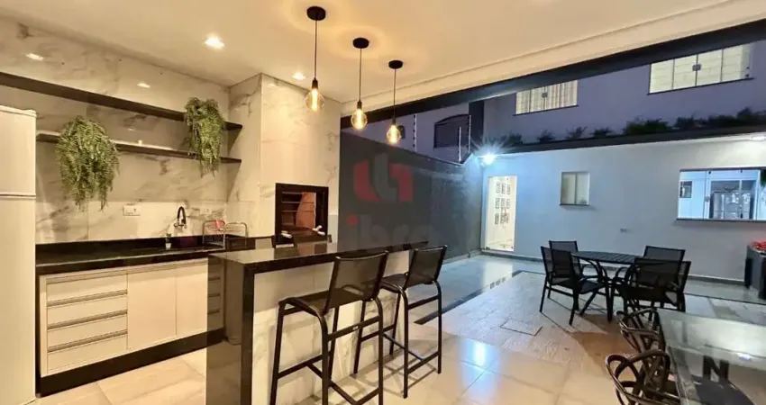 Casa com 3 quartos à venda na Rua Auto Curti, Jardim América, Maringá