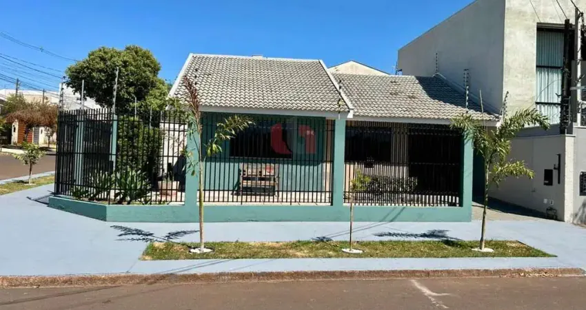 Casa com 3 quartos à venda na Rua Pioneiro João Benedito da Silva, 2954, Jardim Itália II, Maringá
