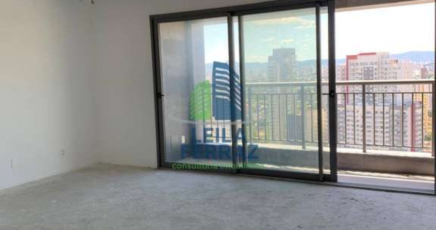 EXECELENTE SALA COMERCIAL NO EDIFÍCIO PLATINA 220 COM 2 BANHEIROS E 1 VAGA DE GARAGEM