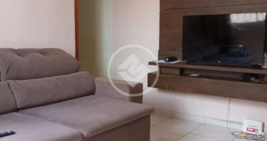 Casa sobrado com 250 m2 de área total e 160 m2 de área construída, com 4 dormitórios sendo 1 suíte, em Paulínia. codigo: 116837
