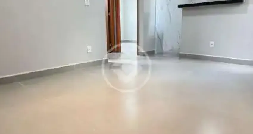 Apartamento Chapada dos Pampas, Dois quartos, Sala ampla para dois ambientes, porcelanato, iluminação em led, móveis planejados na cozinha, box no banheiro, pedra são gabriel, Valor R$ 239.000,00 codi