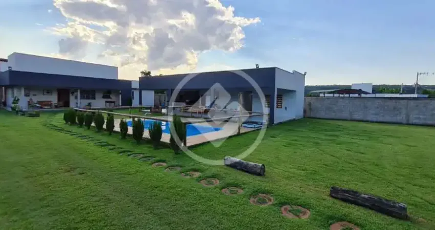 Casa com 4 quartos à venda no Rodoviários, Caratinga