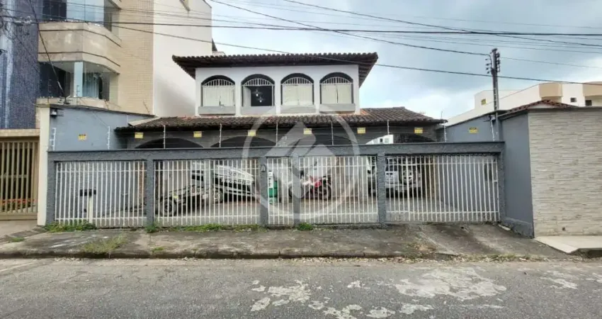 Casa com 6 quartos à venda no Imbaúbas, Ipatinga