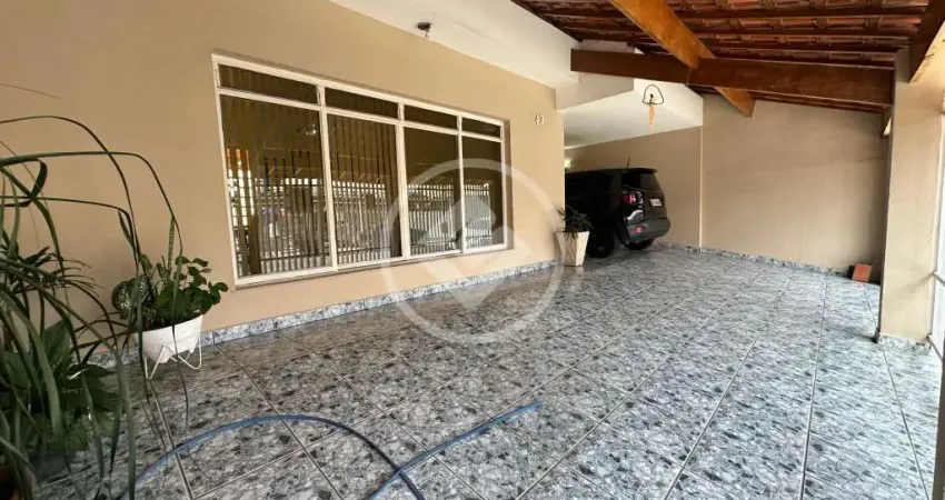 Casa térrea com 3 dormitórios s/ 1 suíte, próximo ao centro de Jacareí. codigo: 114262
