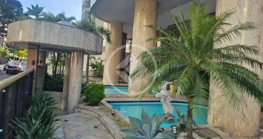 Vendo apartamento 4 quartos, 2 suítes, dependência completa codigo: 82067