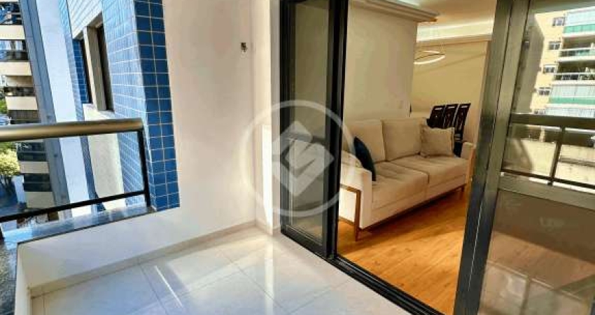 APARTAMENTO 4 QUARTOS REFORMADO NA PRAIA DA COSTA. codigo: 48598