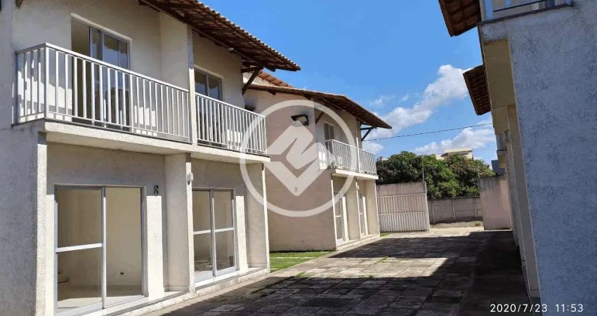 Vende-se Casa Duplex de 2 Quartos em Ponta da Fruta no estilo Condomínio Fechado com 8 Casas codigo: 52617