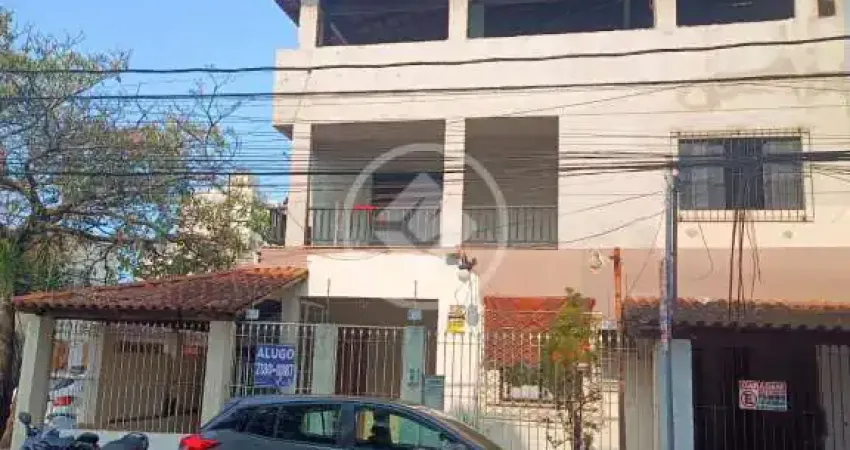 Locação Comercial Casa de esquina com 3 pavimentos, na melhor localização do Centro de Vila Velha. codigo: 87408