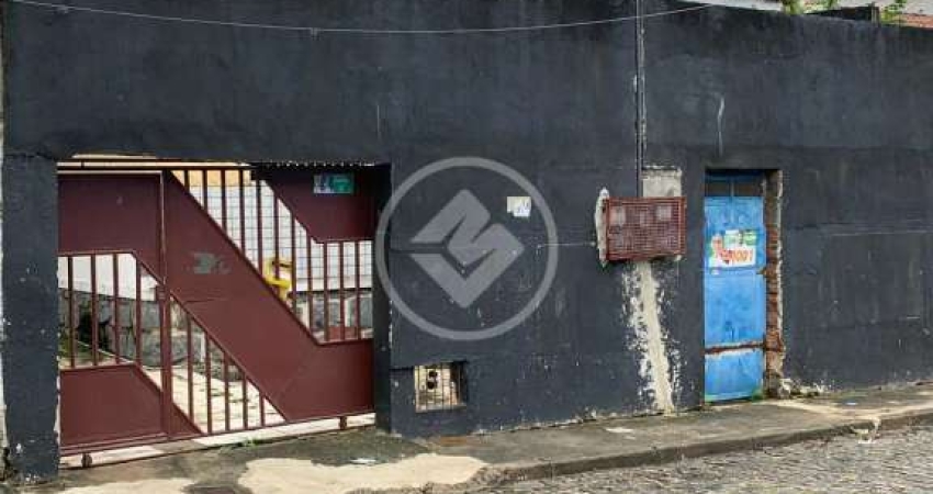 Casa com 3 quartos, com varanda e garagem em Maruípe, Vitória. codigo: 88433