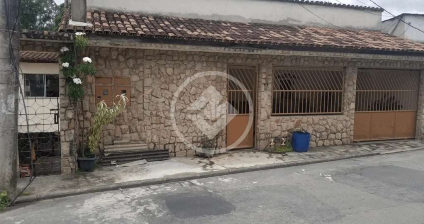 Casa com 4 quartos à venda no Parque Residencial Laranjeiras, Serra 