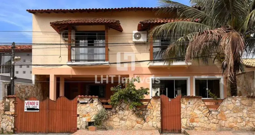 Casa com 4 quartos à venda na Rua Osman Corrêa da Silva, 729, Itaipu, Niterói