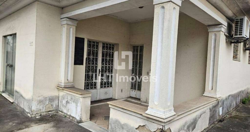 Casarão de 3 quartos à venda no Fonseca, Niterói-RJ
