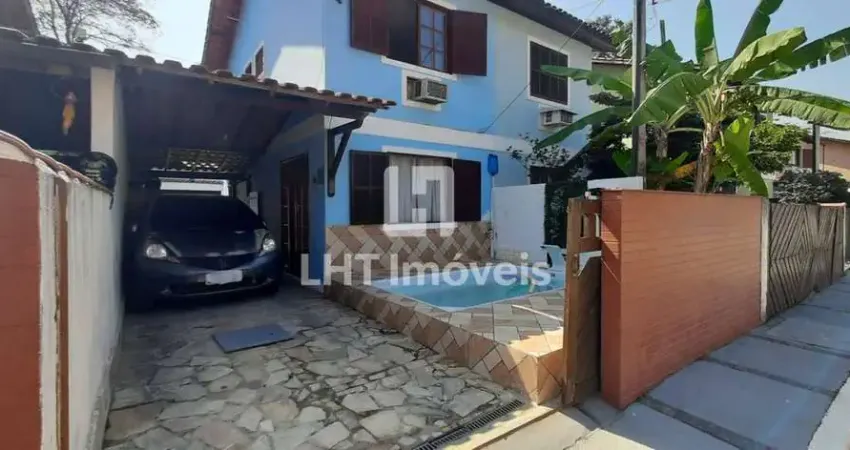 Casa em condomínio fechado com 2 quartos à venda na Rua Rigel Pacca Corrêa, 349, Maria Paula, São Gonçalo