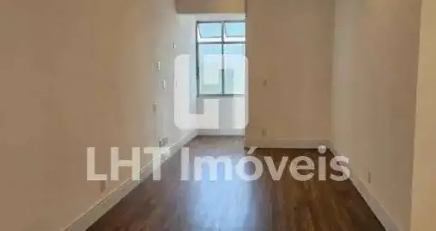 Lindo e reformado apartamento com 2 quartos na Praia João Caetano, Ingá, Niterói-RJ