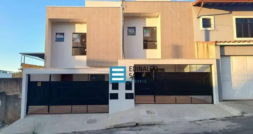 Casa com 2 dormitórios à venda, 113 m² por R$ 340.000,00 - Nova Era - Juiz de Fora/MG
