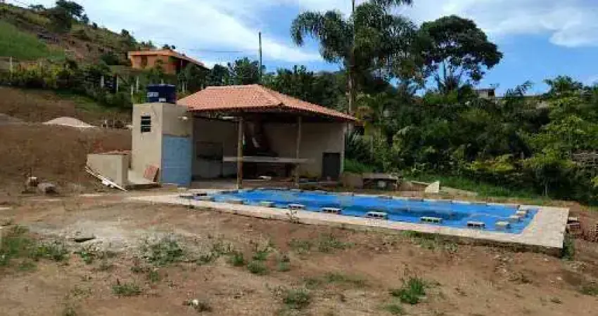 Chácara à venda, 2000 m² por R$ 200.000,00 - Valadares(Juiz de Fora) - Juiz de Fora/MG